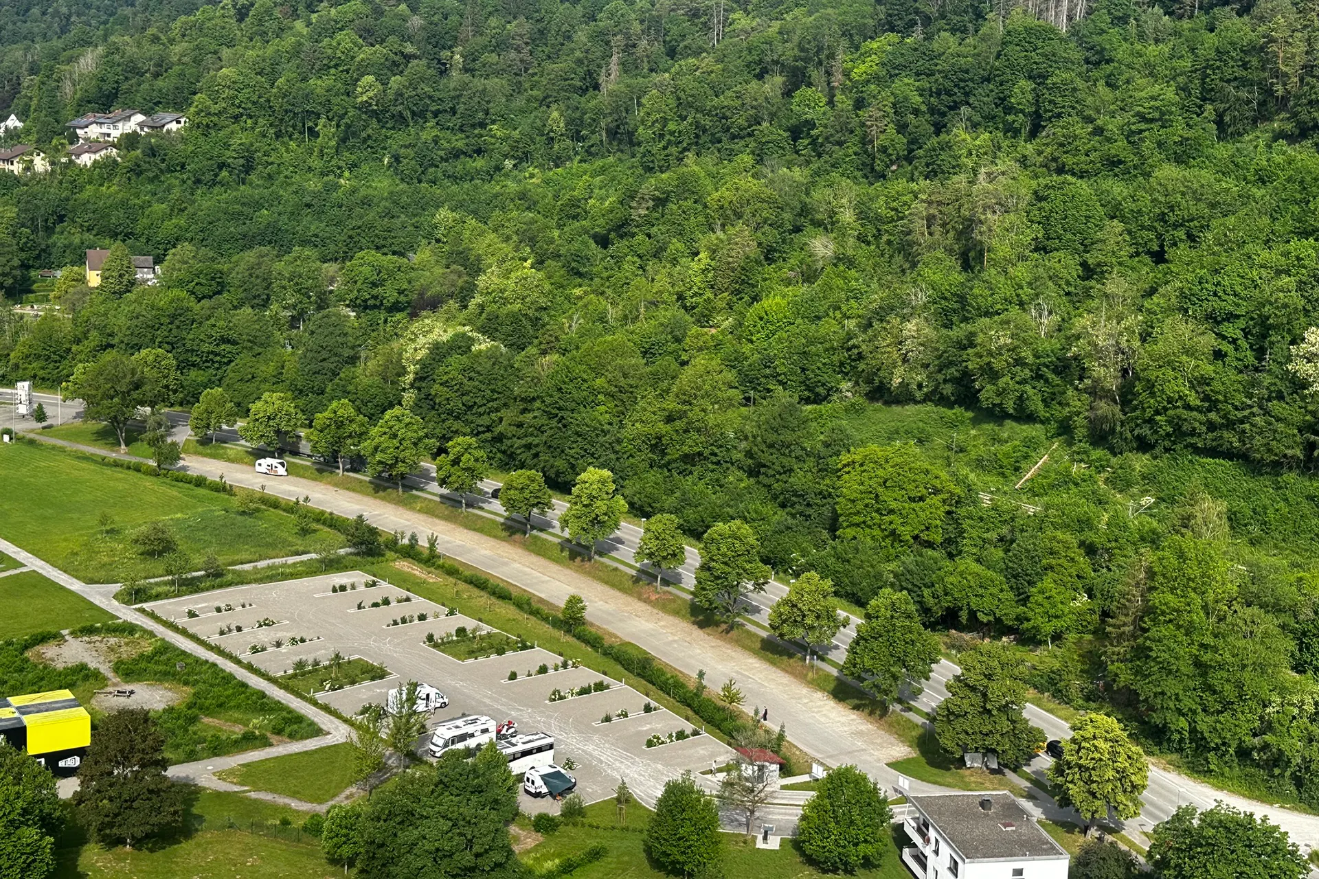 wohnmobilpark-horb-luftaufnahme-wald